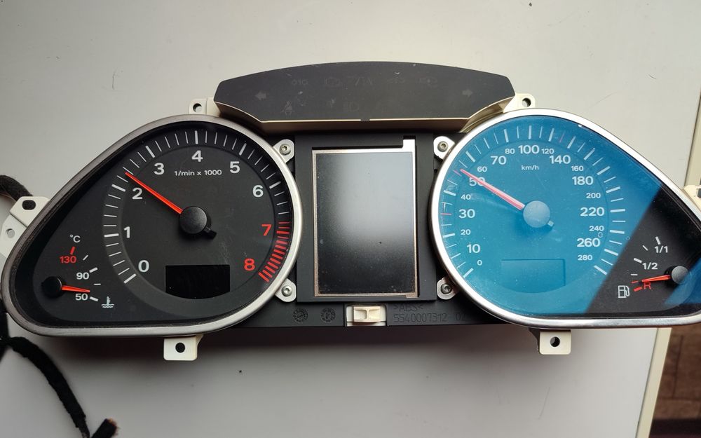 Ауди Q7. Ауди A6C6. Щиток приборов. Оригинал. Из Японии.