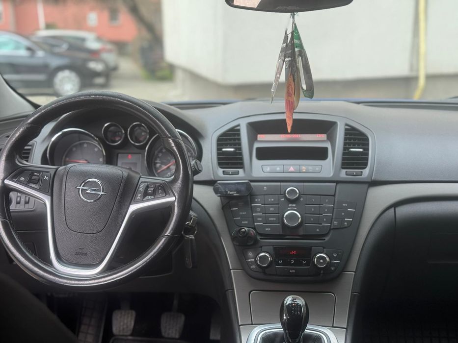Opel Insigna 2011