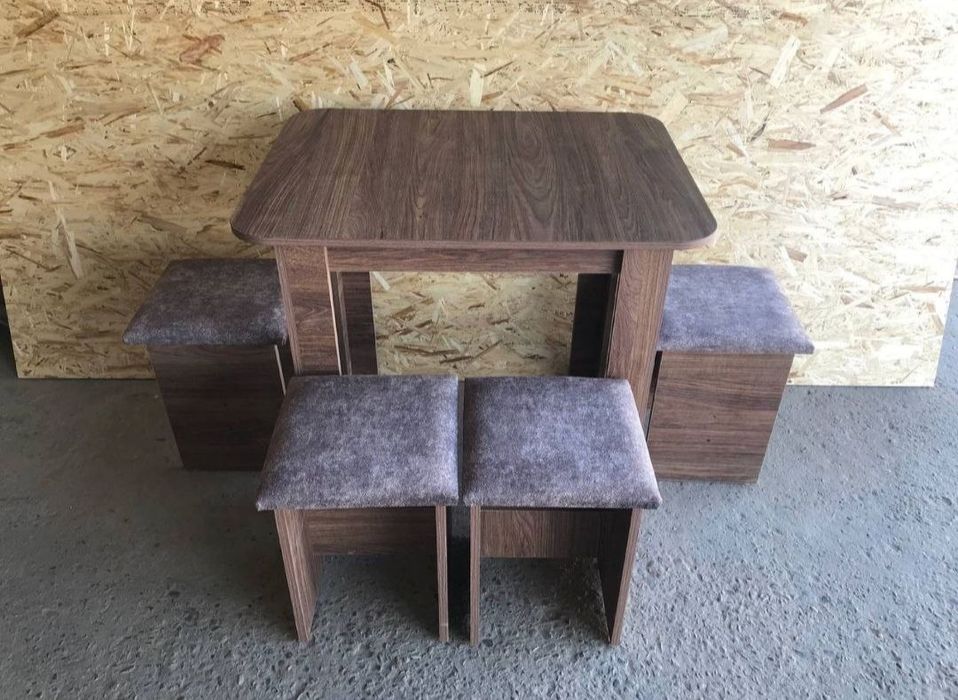 Уголок кухонный пуфик