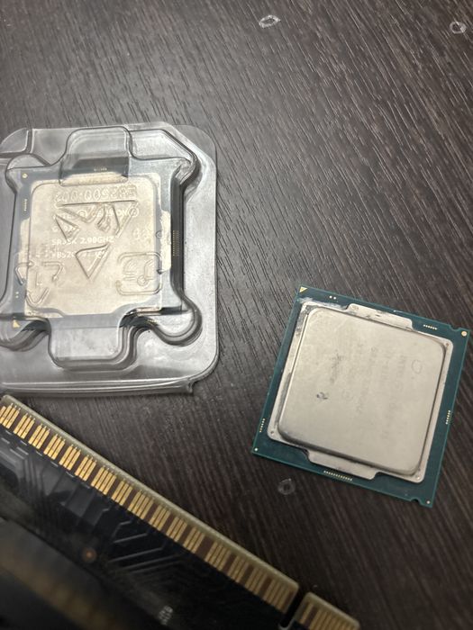 Core i3 6100, 750ti, Celeron G3930