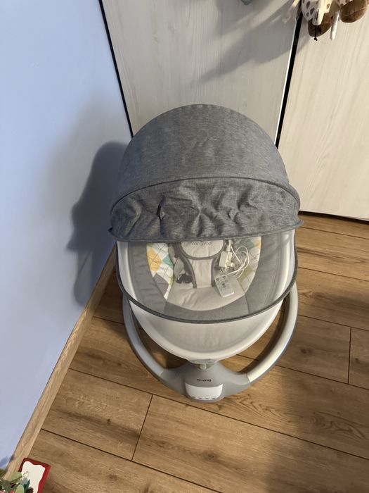 Електрическа бебешк люлка