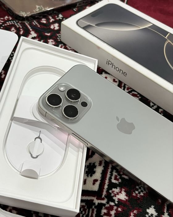 IPhone 16 Pro Max 256GB продам