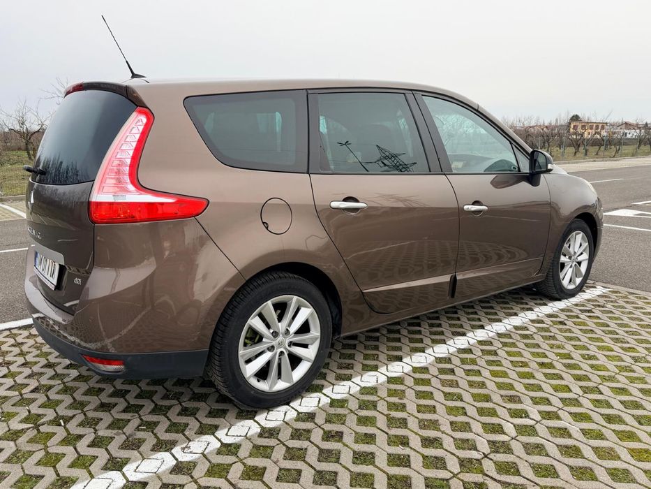 Vand Renault Grand Scenic 3 2011 Automat 150 CP
