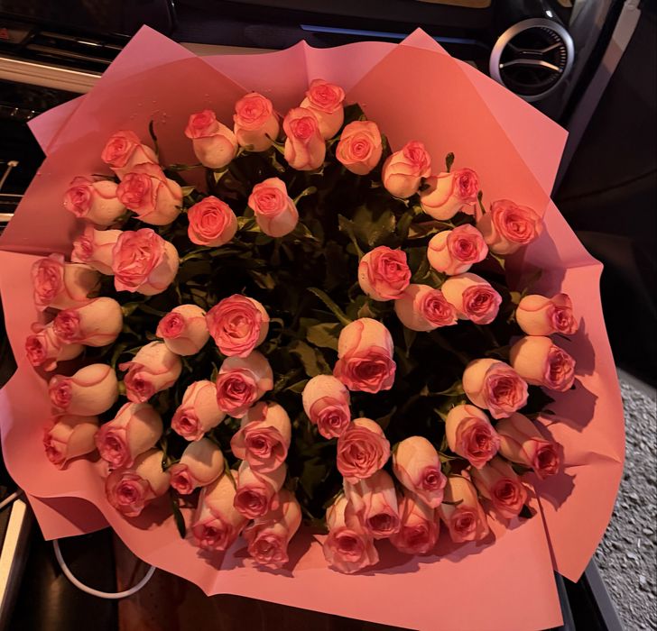 51 роза гүл сатылады