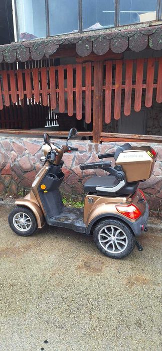 Електрическа четириколка Econelo J4000 (21г.)1000W 72V LiFePO4 батерия