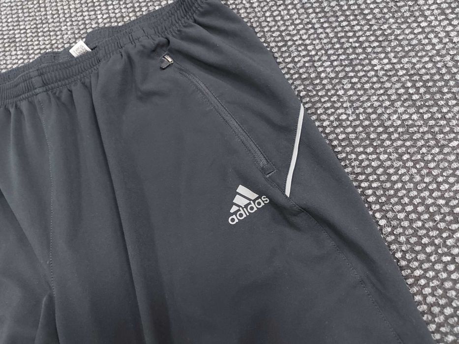 Adidas анцуг L размер