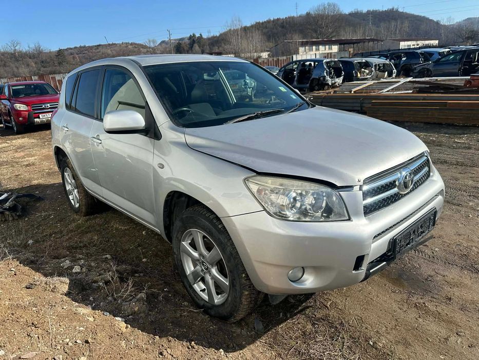 На Части Toyota RAV4 2 0 бензин 150  151  152 кс