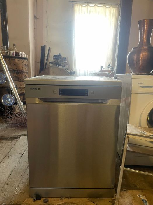 Mașina de spălat vase