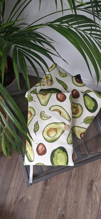 Ръчно изработени подвързии за книги и таблети