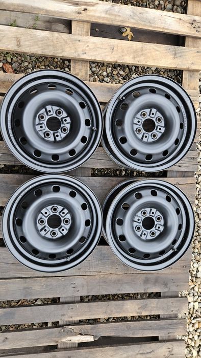 Jante R14 Fiat Tipo Fiat Tempra Bravo Punto 4x98 58mm Et.43 5.5x14  Lancia Delta Dedra