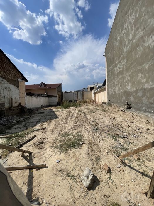 Продается земля 4 сотки, 1 линия, в Ракат махале, Яккасарайский район