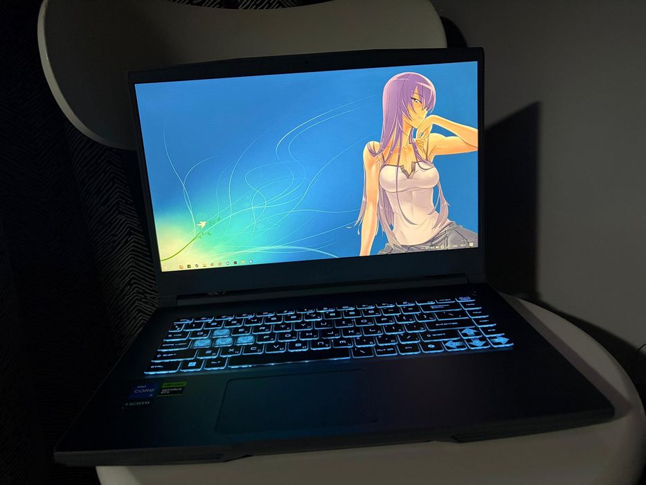 Ноутбук MSI Thin 15