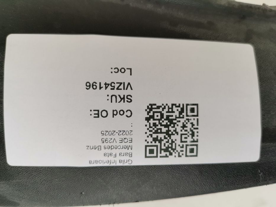 Долна решетка предна броня Мерцедес Бенц / Mercedes Benz EQE V295 , ,
