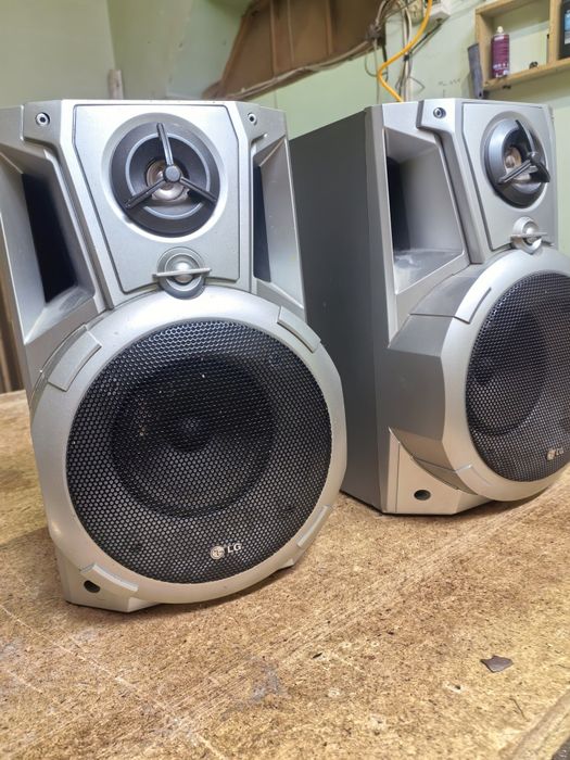 Продам музыкальный центр lg