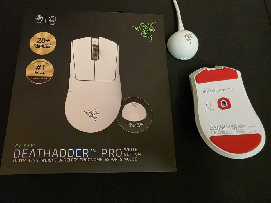 Razer DeathAdder V4 Pro Full Box – Garantie + Skates Rezerva