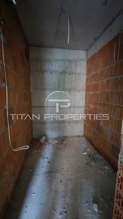 Продава се Тристаен апартамент в Пловдив, Център - 115 кв.м за 2400 €/кв.м - Снимка #8