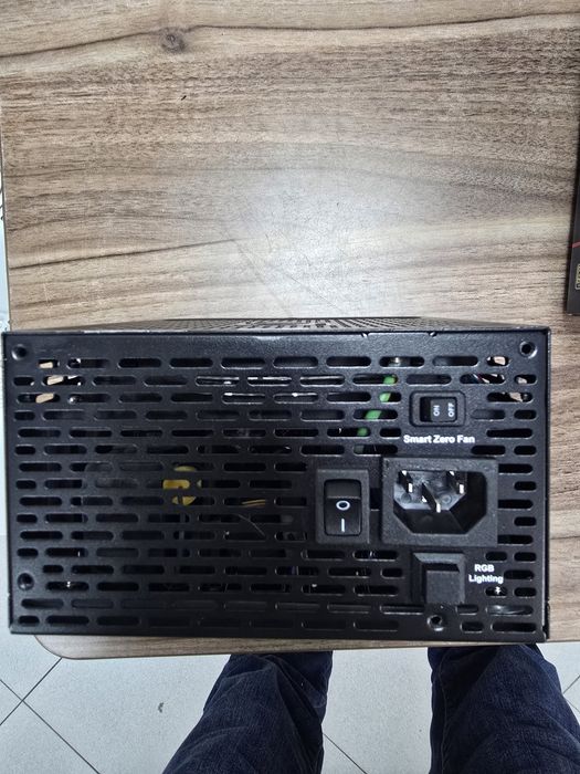 Sursa Thermaltake toughpower grand rgb 850w + 80 Gold