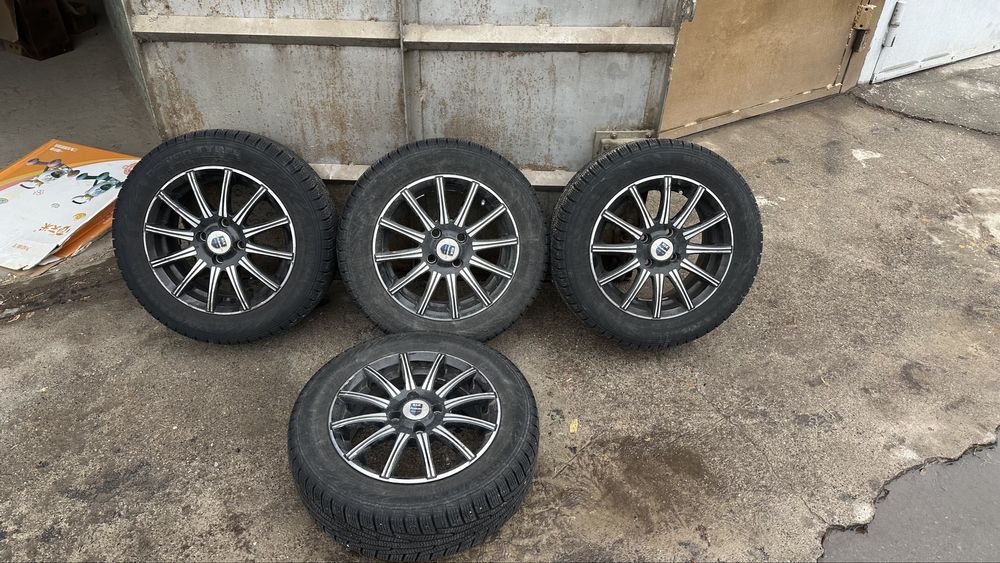 Комплект дисков с зимней резиной