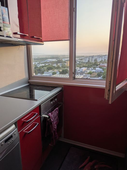 Дава се под наем Тристаен апартамент в Варна, Възраждане 1 - 70 кв.м за 612 € - Снимка #10