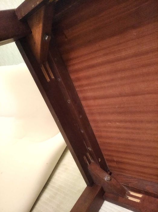 Стол. Jadval. Stol. 100x55x55.