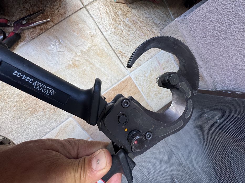 Cleste pt taiere cabluri SAM 324-32