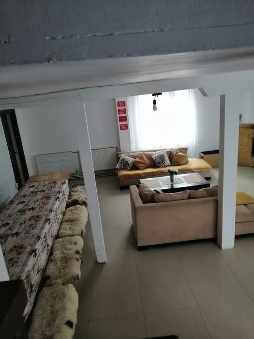 Închiriez cabana in Floresti