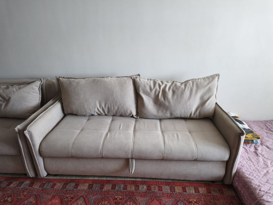 Продам 2 дивана (3х и 2х местный)