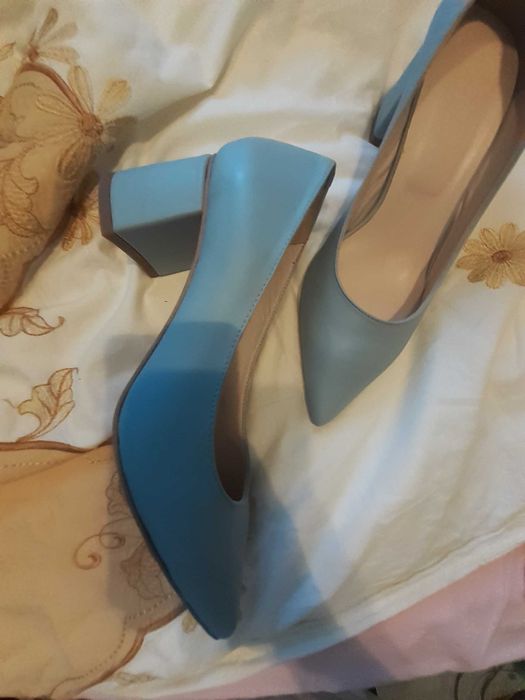 Pantofi din piele nr37