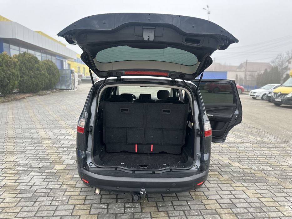 Vand Ford S-max 2.0 tdci-140 cp,7 locuri,2008,dublu climatronic,jante,