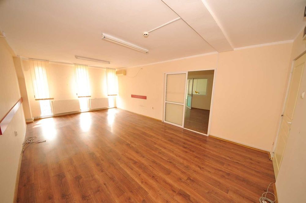 Inchiriem spatiu - 200 mp - Faleza Dunarii - Registrul Comertului