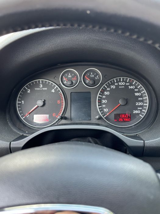 Vand audi A3 8P 2.0TDI BKD sau schimb cu e46