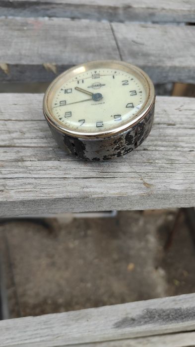 Часы механические