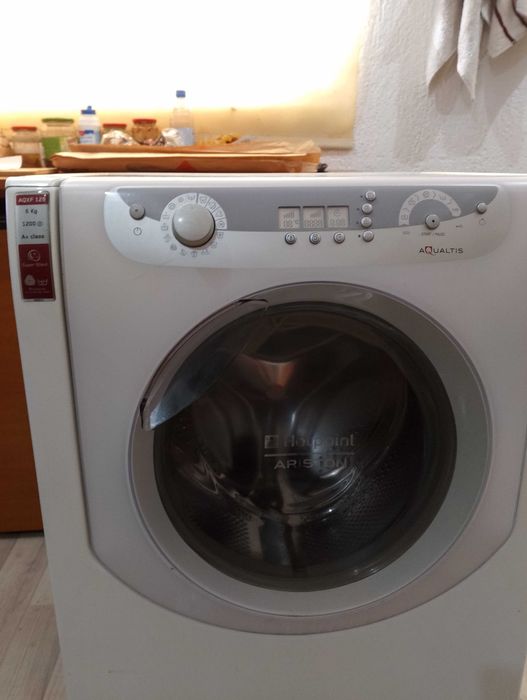 Masina de spalat rufe Ariston 6kg