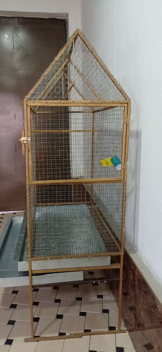 Har xil turdagi qushlar uchun qush qafas