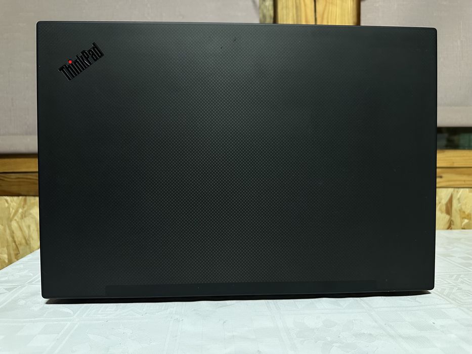 ThinkPad P1 Gen2 (4k)-intel Xeon E-2276M/RAM 32Gb/SSD/Quadro T2000 4Gb