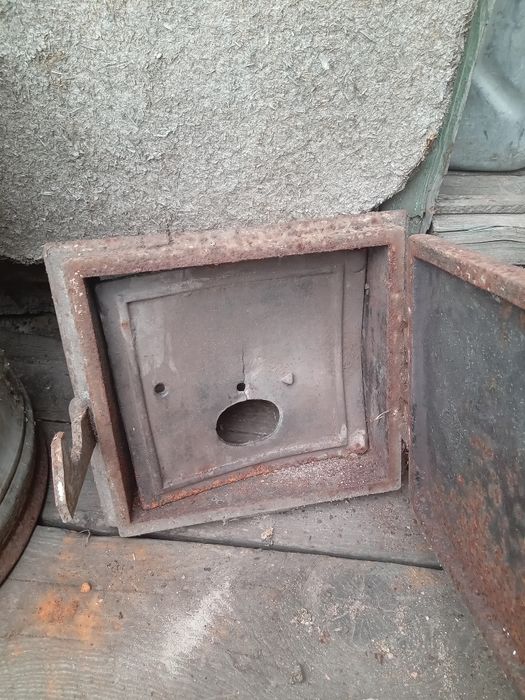 Двери на печку с отливкой