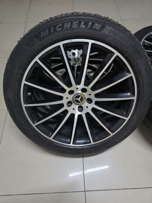 MICHELIN R21 Mersedes Benz
