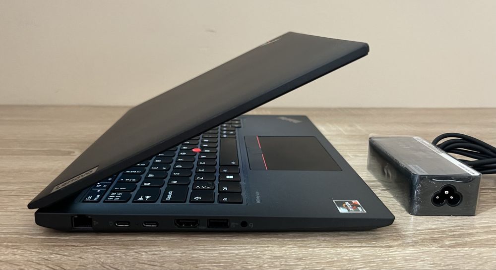 Lenovo Thinkpad T14 Gen4 32GB Ryzen 7 Pro 512GB Portabil T14 Gen2 Gen3