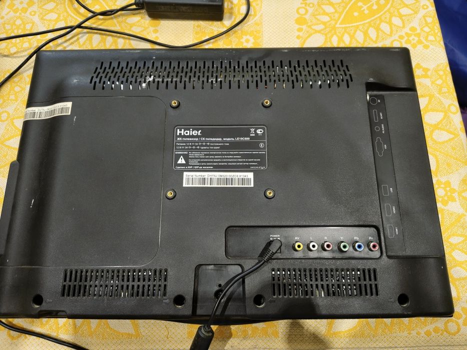 Телевизор Haier LE19C600, диагональ 19" (48 см).