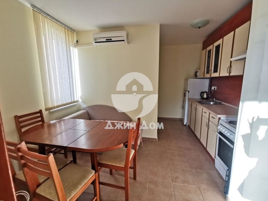 Продава се Тристаен апартамент в Свети Влас - 72 кв.м за 1181 €/кв.м - Снимка #1