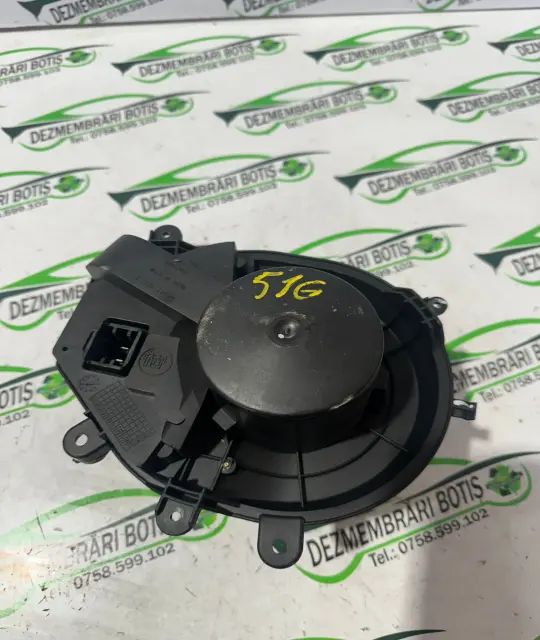 Ventilator aeroterma 8D1820021 Volkswagen VW Passat