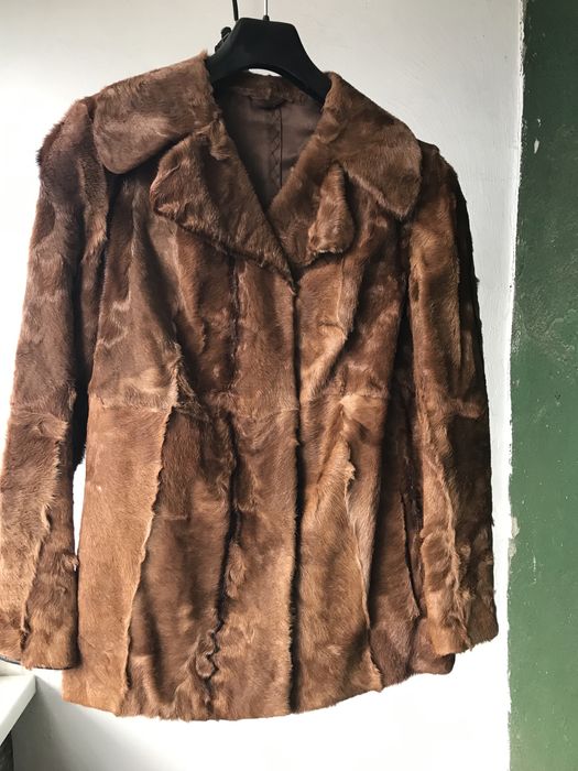 Изискано палто от естествен косъм