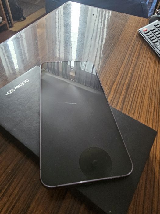 Samsung s23 plus 256GB