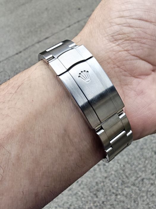 Продавам оригинален часовник rolex