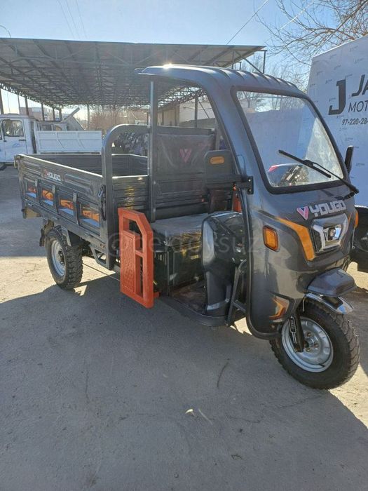 Трицикл электромуравей Yougo 72V 2000W до 1000кг мотороллер полукабина