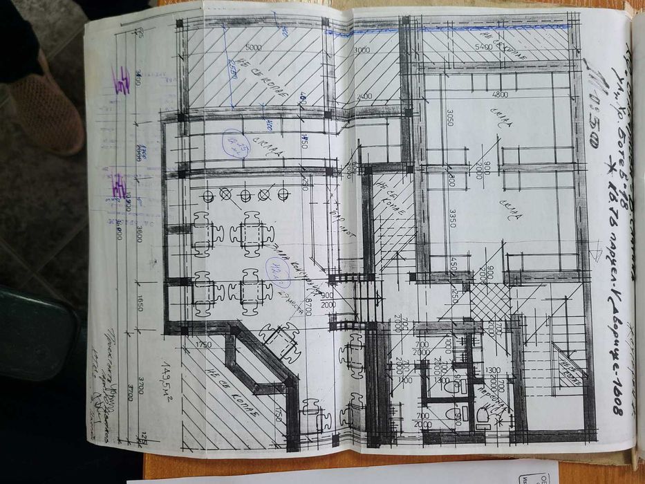 Продава се къща в центъра на Бяла Слатина срещу общината и площада