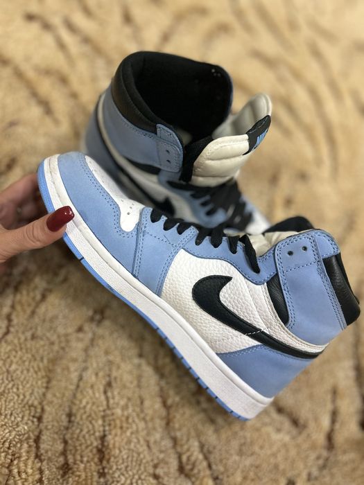 Jordan 1 retro obsidian blue limited