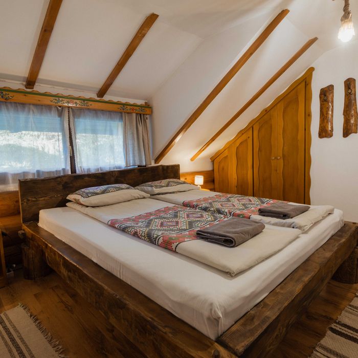 Cabana de inchiriat