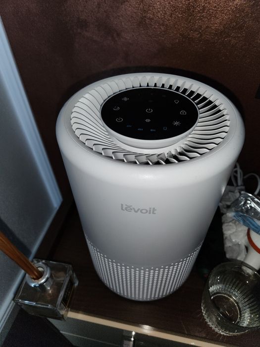 Purificator aer Levoit 200S