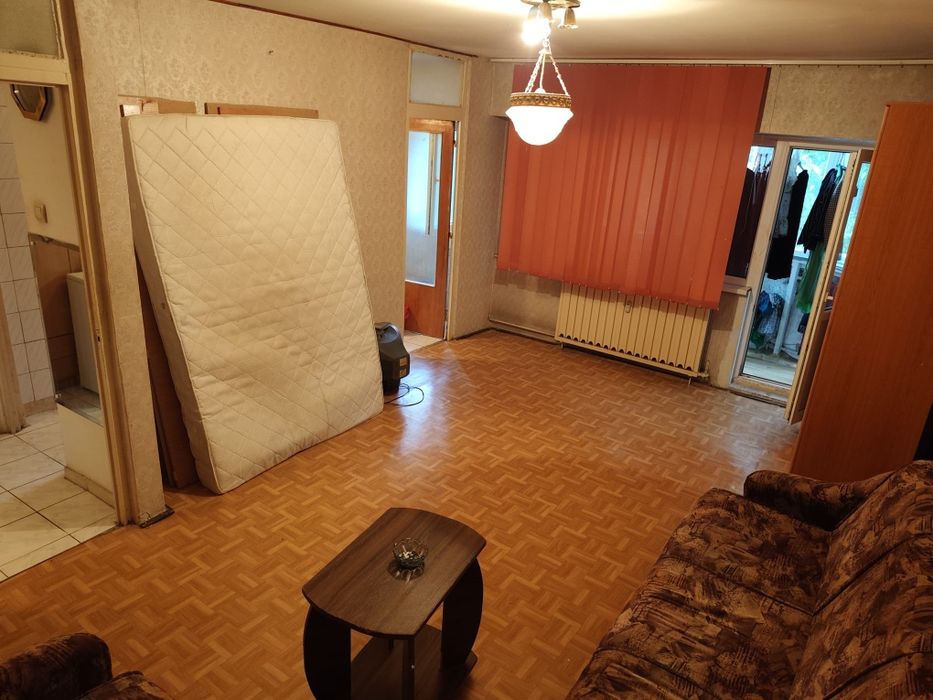 Vând Garsonieră Câmpia Libertății  sector 3 40m